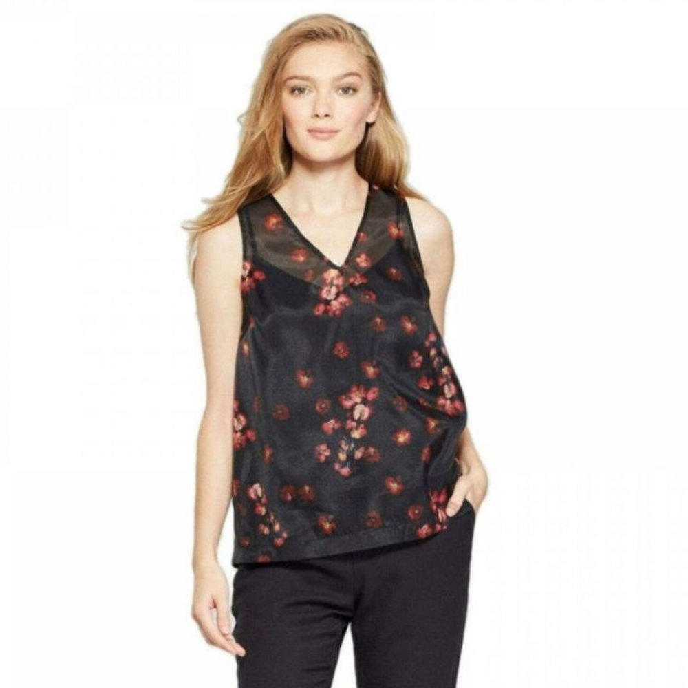 Sheer floral print v-neck sleeveless blouse